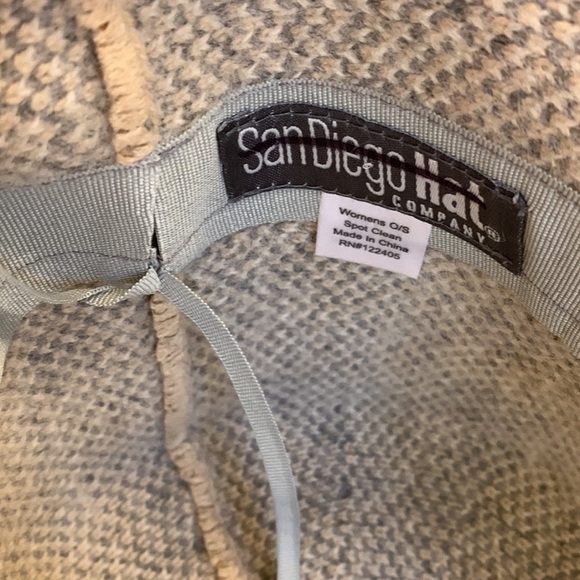 Anthropologie Plaid Bucket Hat San Diego Hat Company new without tags